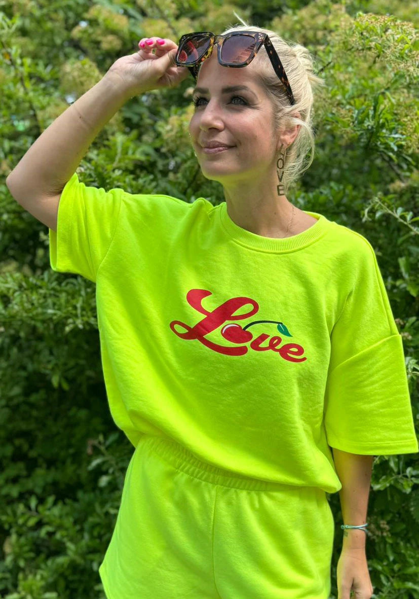 Sweater Shortsleeve Love Cherry - neongelb