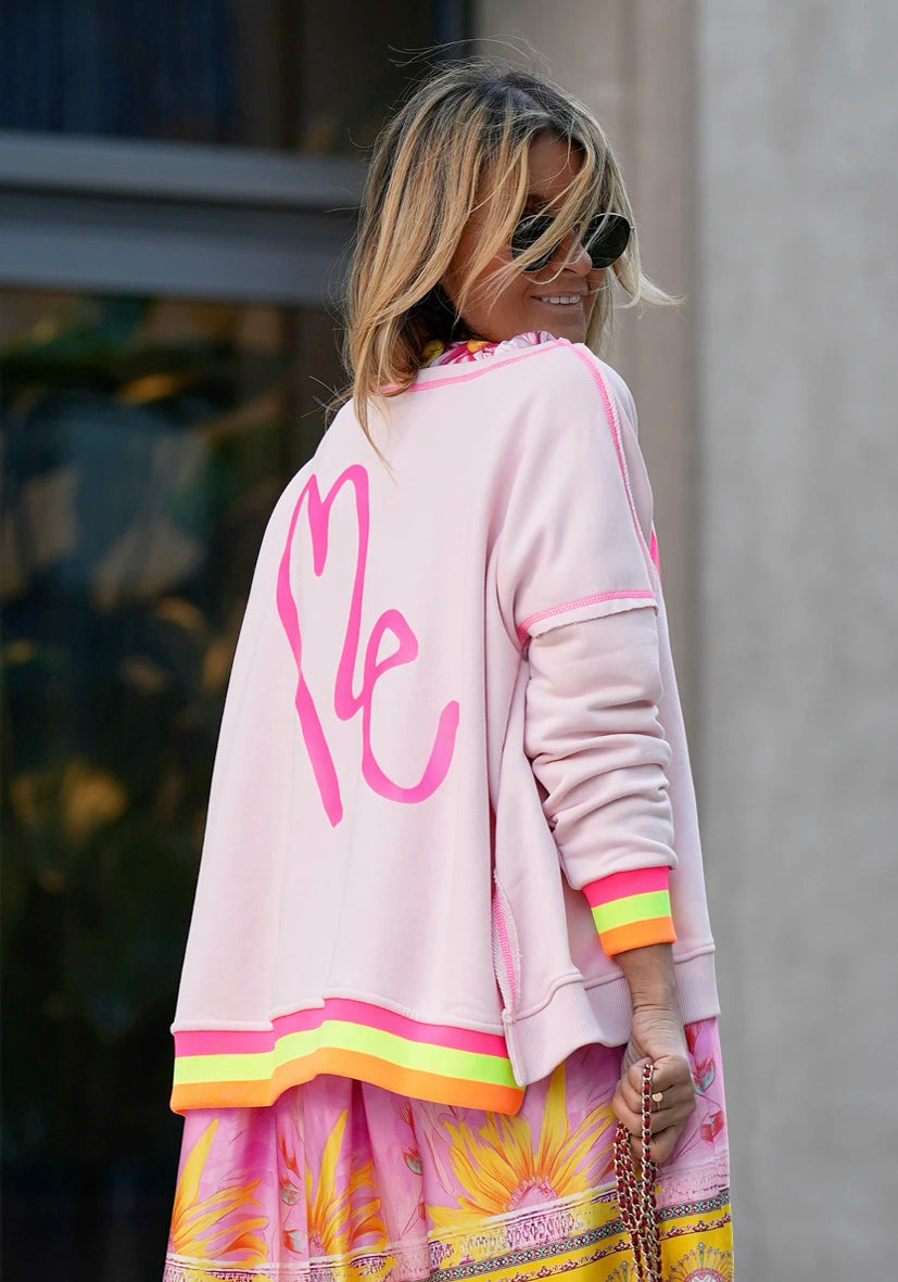 Roundneck short Love me - rosa