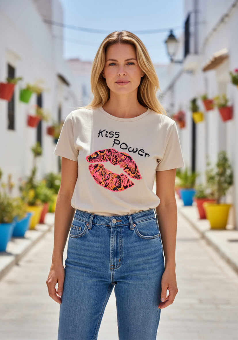 T-Shirt Roundneck Kiss Power - sand