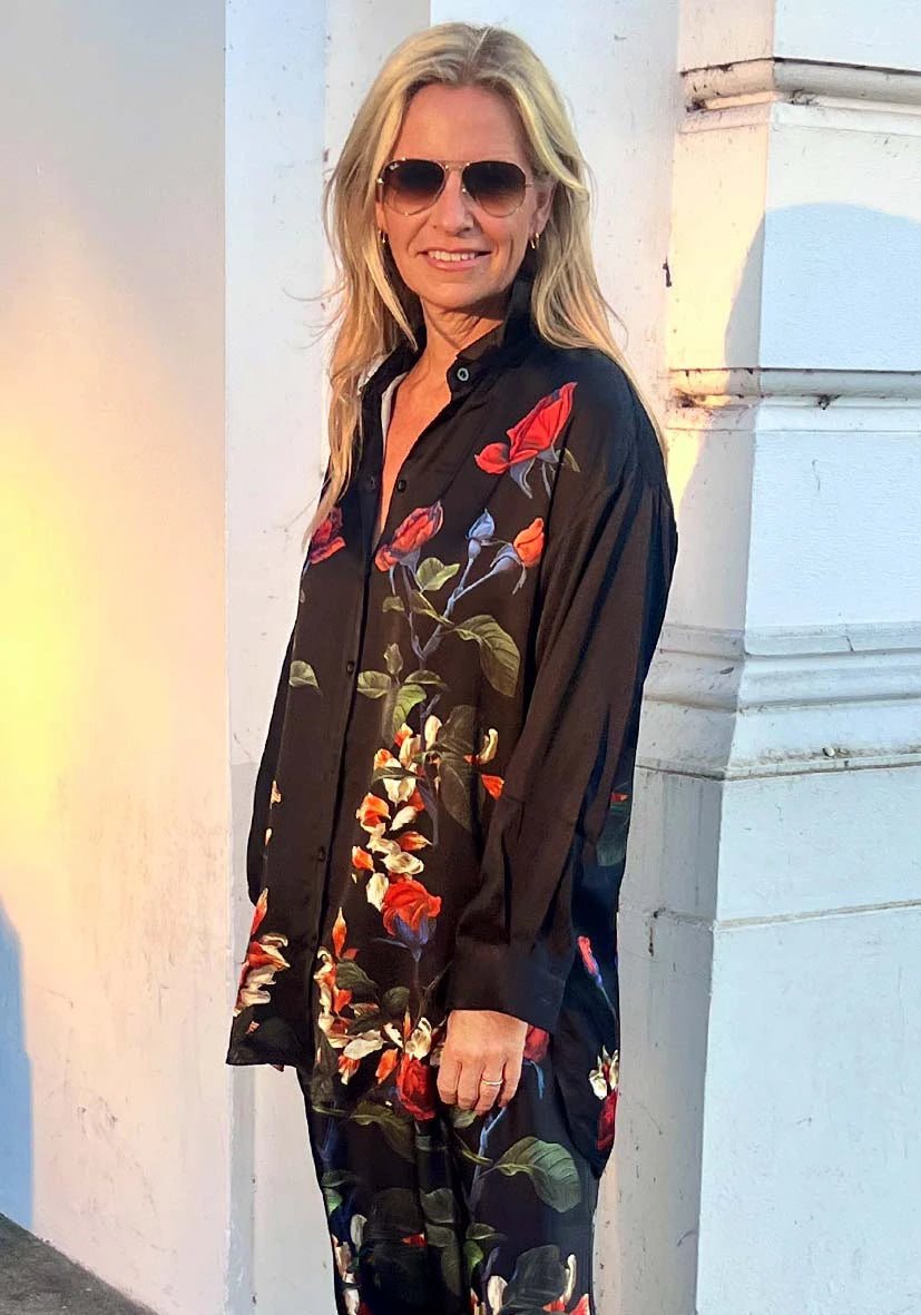 Blouse Roses black