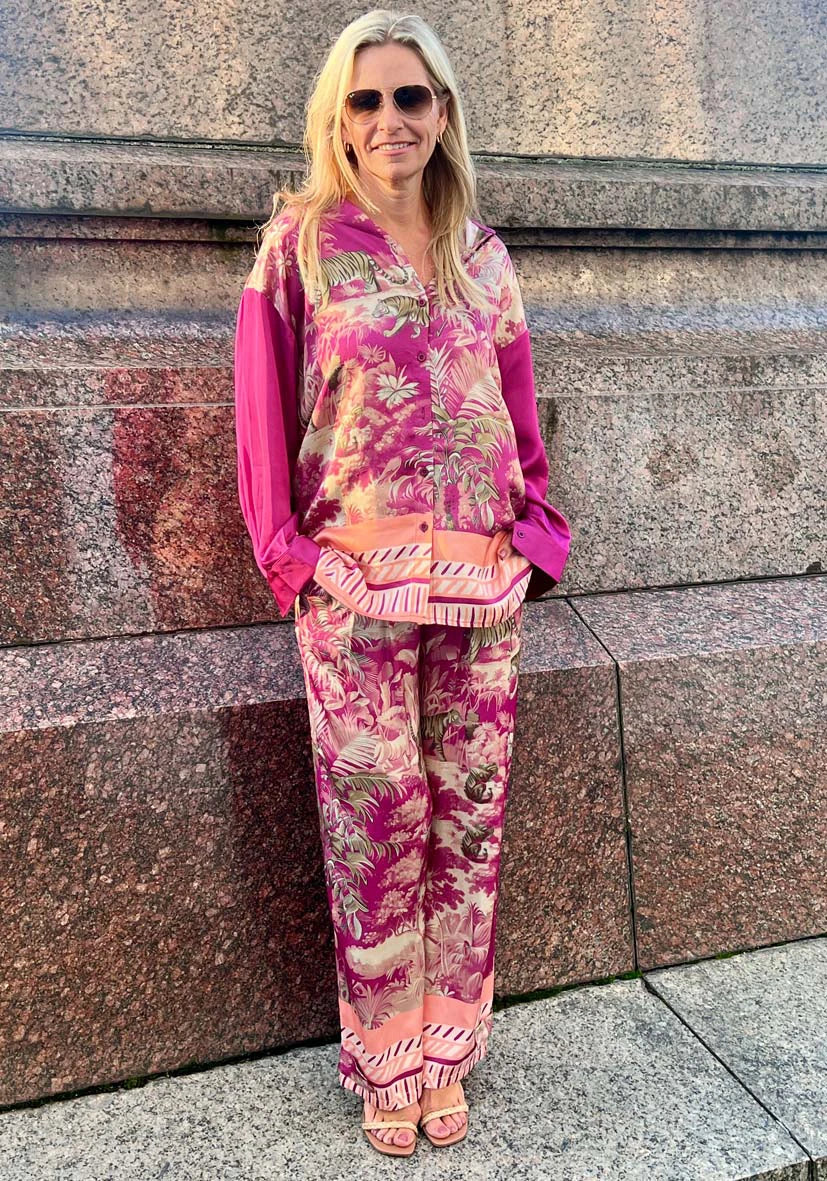 Blouse Tiger in the jungle - berry