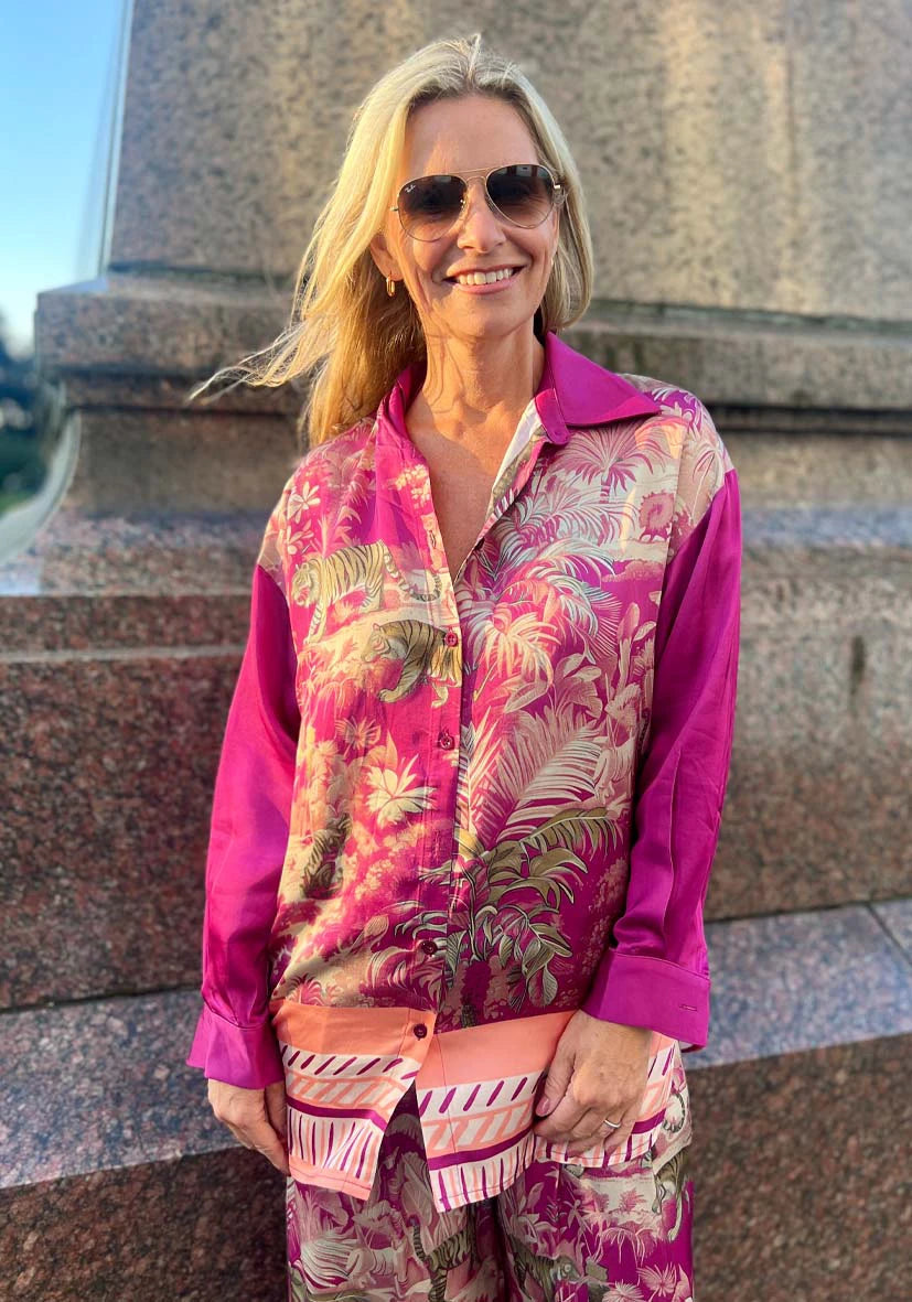Blouse Tiger in the jungle - berry