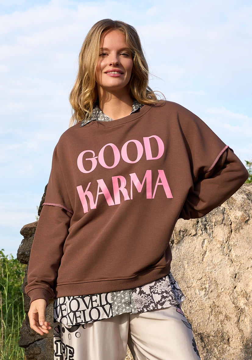 Roundneck Good Karma Good Luck - chocolate