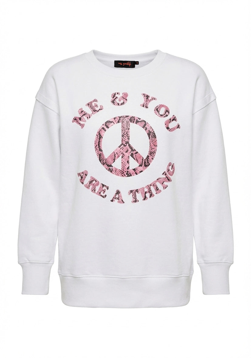 Roundneck Me and you are a thing - weiß