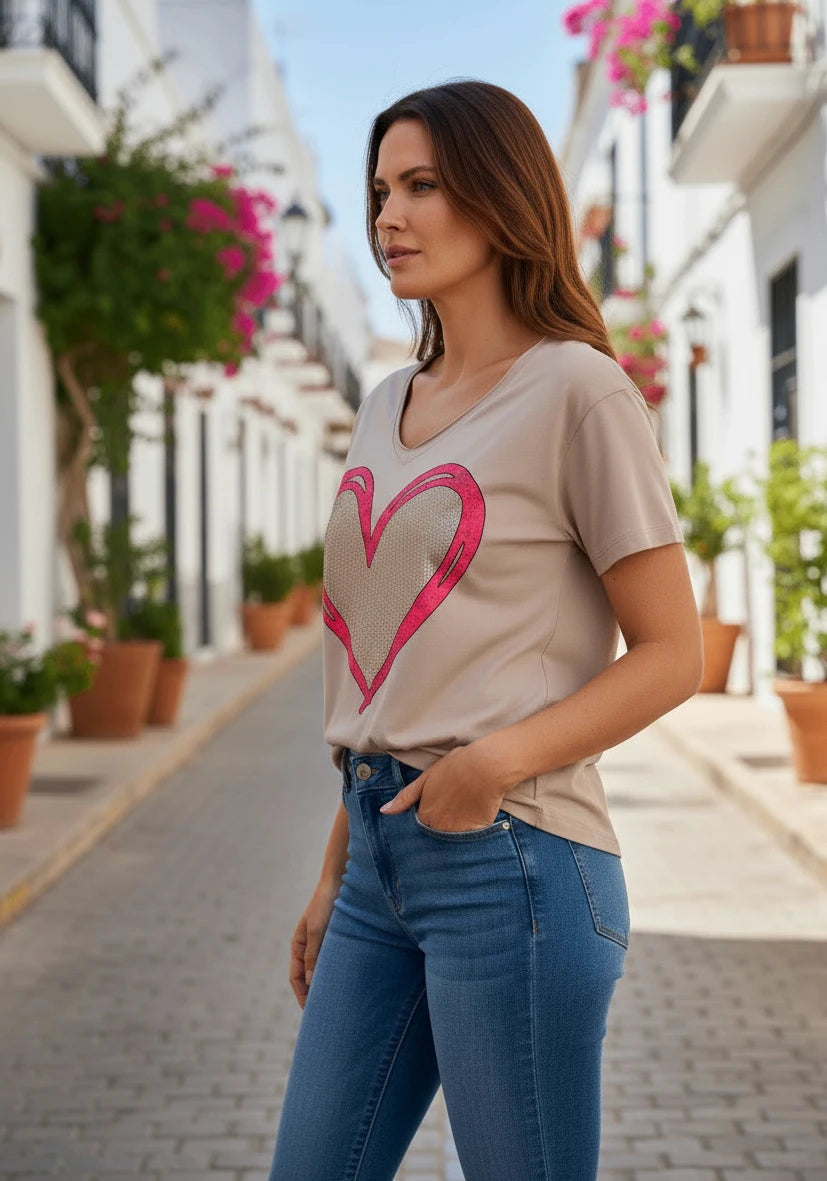 T-Shirt V-Neck Heart - sand