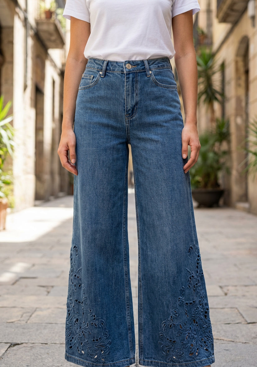 Flaired Jeans Embroidery - blue