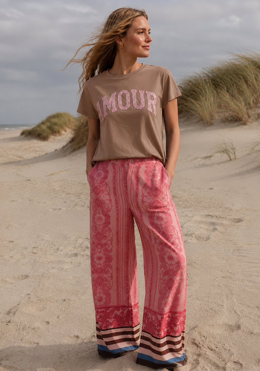 T-Shirt Roundneck Amour - chocolate