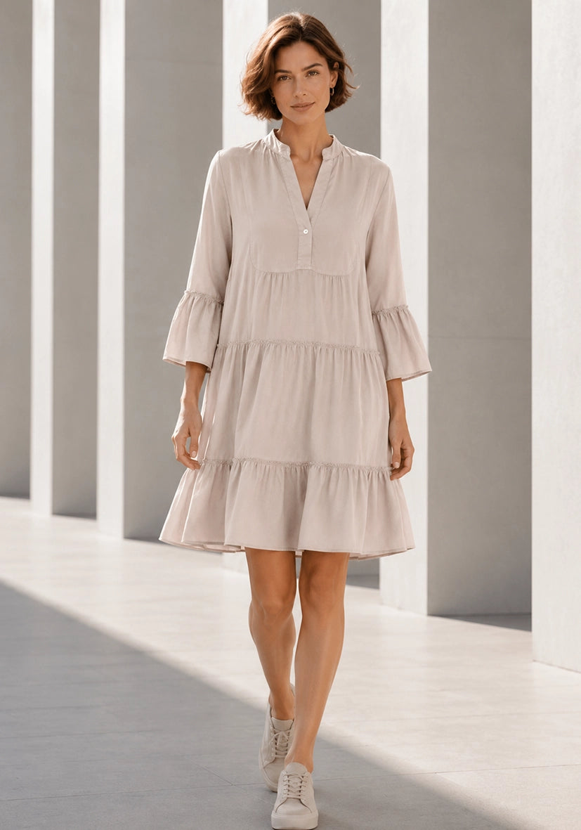 Short Dress Trumpet Arms - offwhite