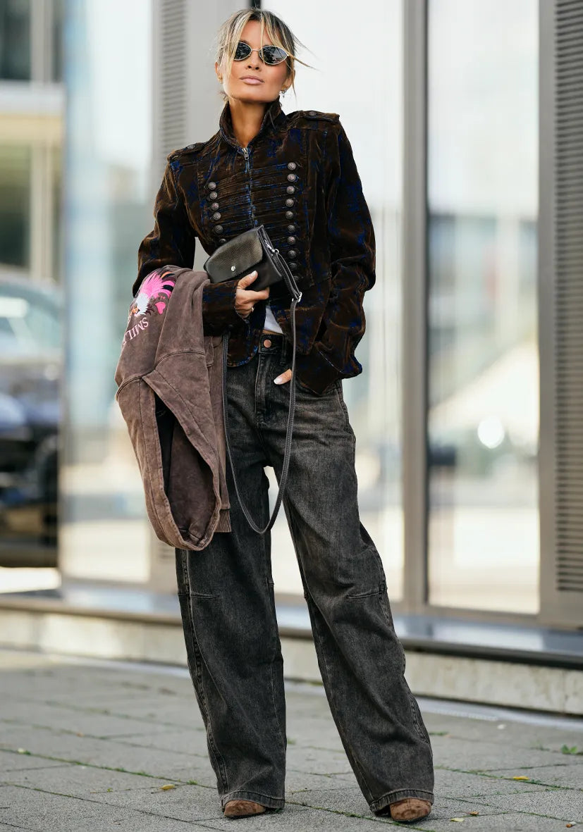 Barrel Jeans - braun