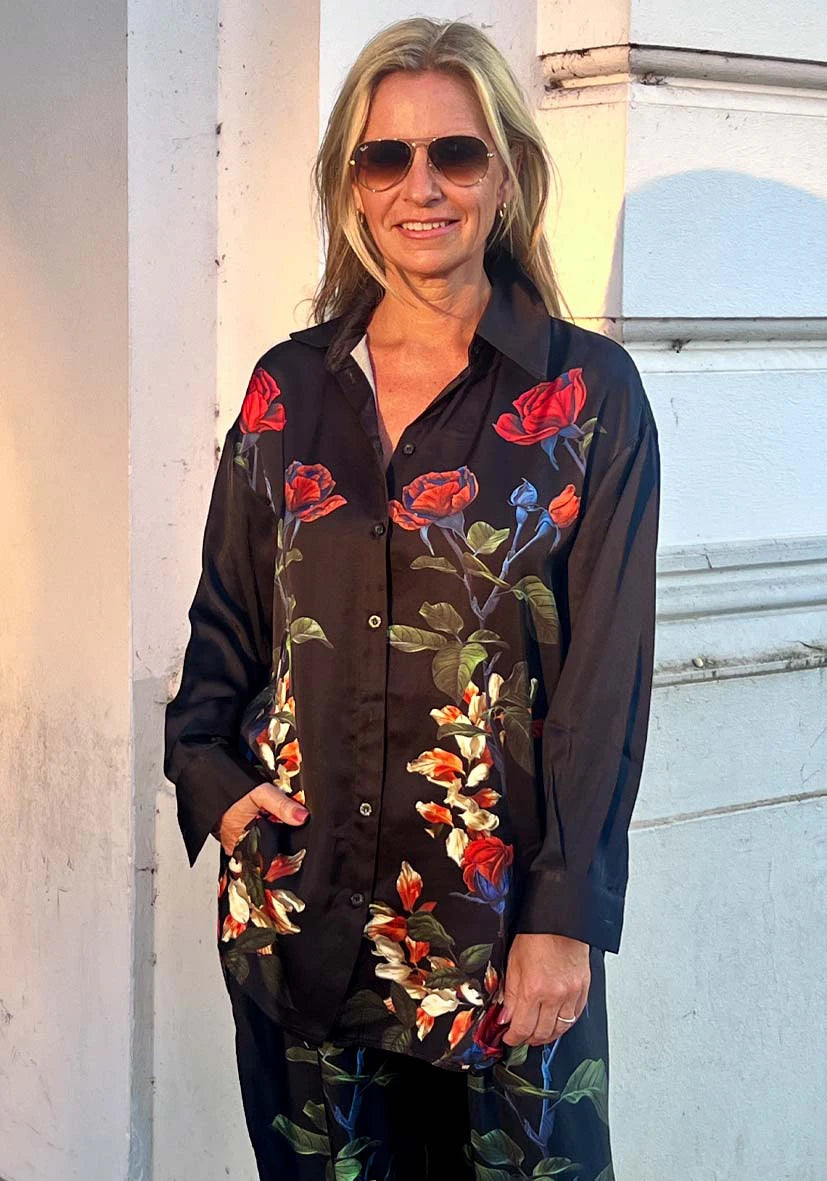 Blouse Roses black