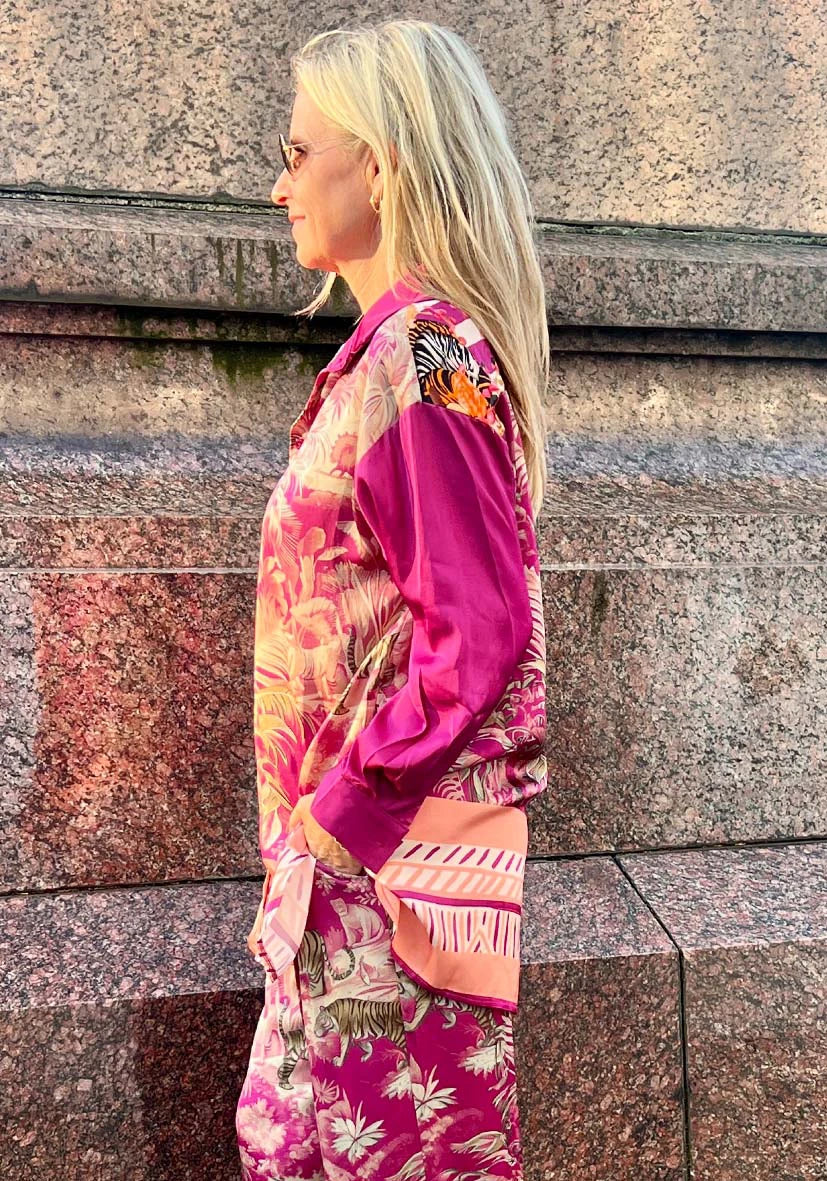 Blouse Tiger in the jungle - berry