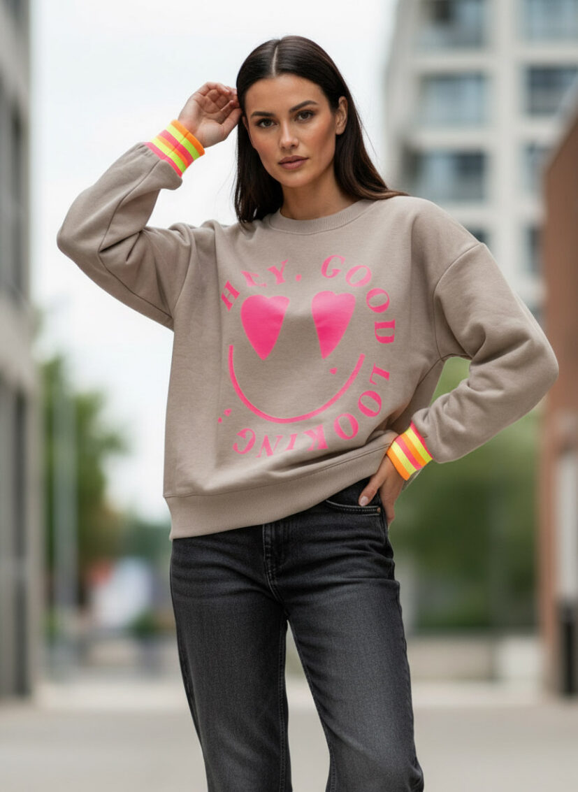 Roundneck Hey Good Looking – sand